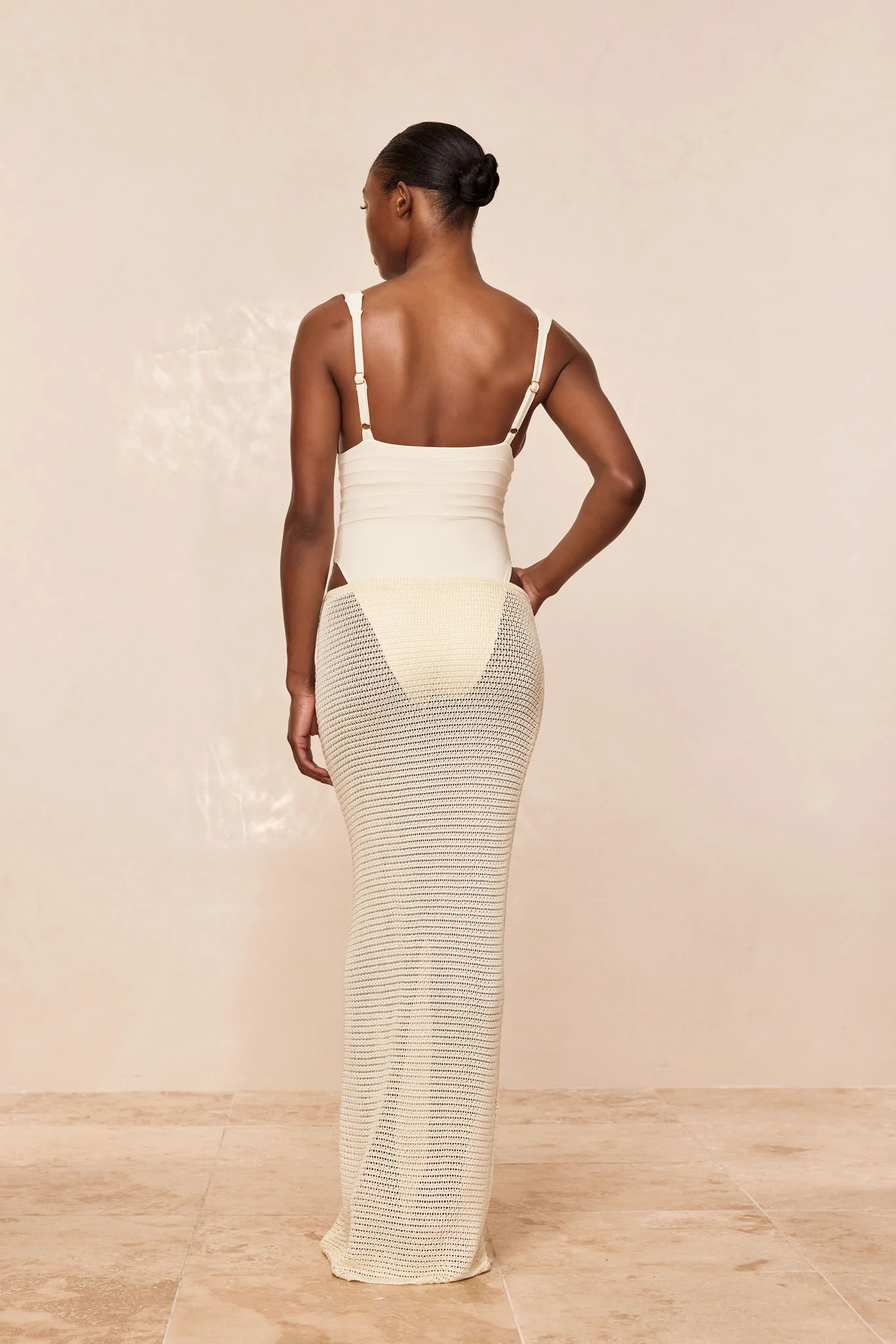 Fitted Fontelina Midi Skirt - Ivory Treble Knit - Image 4